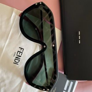 Men/women fendi sunglasses